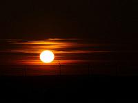 DieSonne 36  Sonnenuntergang &uuml;ber Ettlenschie&szlig; am 15.03.2013 gegen 19:19.
