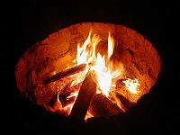 Feuer 10  Hier wurden am 31.07.2004 die letzten Dialoger gegrillt, welche nach einem sch&ouml;nen Grillnachmittag noch am Feuer ausharrten