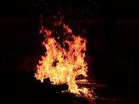 Feuer 13  Ein privates Funkenfeuer am 01.03.2014 auf dem H&auml;rtsfeldhof in Bopfingen