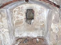 LostPlace 014  Ein alter Herd mit Rauchabzug, entdeckt bei einem Streifzug durch das Hauptwerk Oberer Eselsberg der Bundesfestung Ulm am 22.02.2014