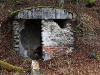 LostPlace 020  Menschliche Hinterlassenschaften am ehemaligen Kalkwerk zwischen Neresheim und Ederheim am 04.03.2014