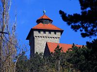 Objekte 43  Die Wachsenburg. Hoch oben thront eine der Drei Gleichen in Thüringen am 02.11.2011