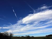 Wolken 11  Wolken - ich nehme an Cirrus und Cirrocumulus - am 14.11.2010 &uuml;ber H&uuml;rben im Lonetal.