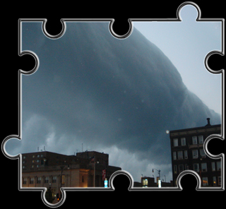 Wolkenwalze am 1.6.2007 in downtown Racine, WI
