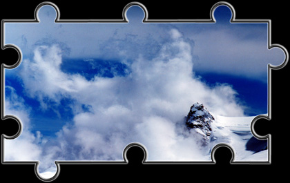 Gipfel in Wolken